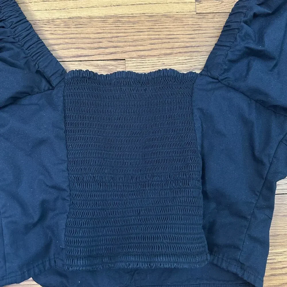Abercrombie Black Cropped Smocked Puff Sleeve Blouse